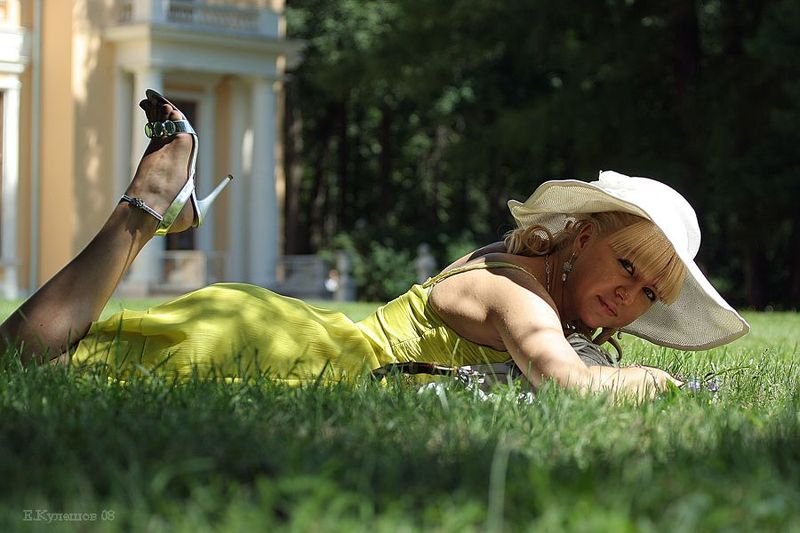 девушка, лето, красавица, солнце, кулешов Золушка... фото превью