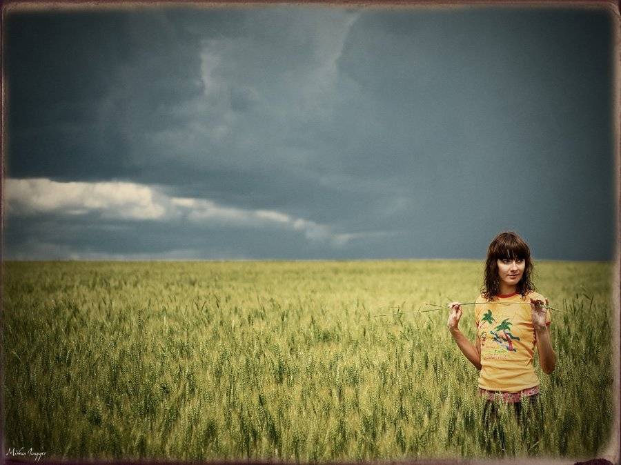 девушка, поле, гроза, Jagger