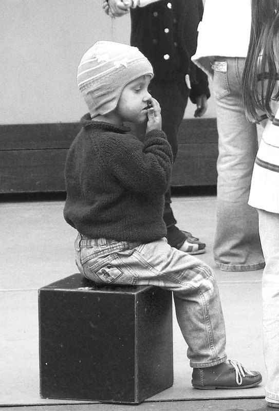 маленький мальчик Кладоискатель фото превью