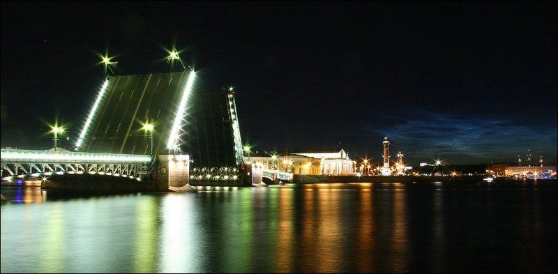город, мост, река, нева, пролет, стрелка, васильевский, остров, ночь, огни, подсветка, иллюминация, питер, петербург, колонна, dyadyavasya Петербуржская особенность фото превью