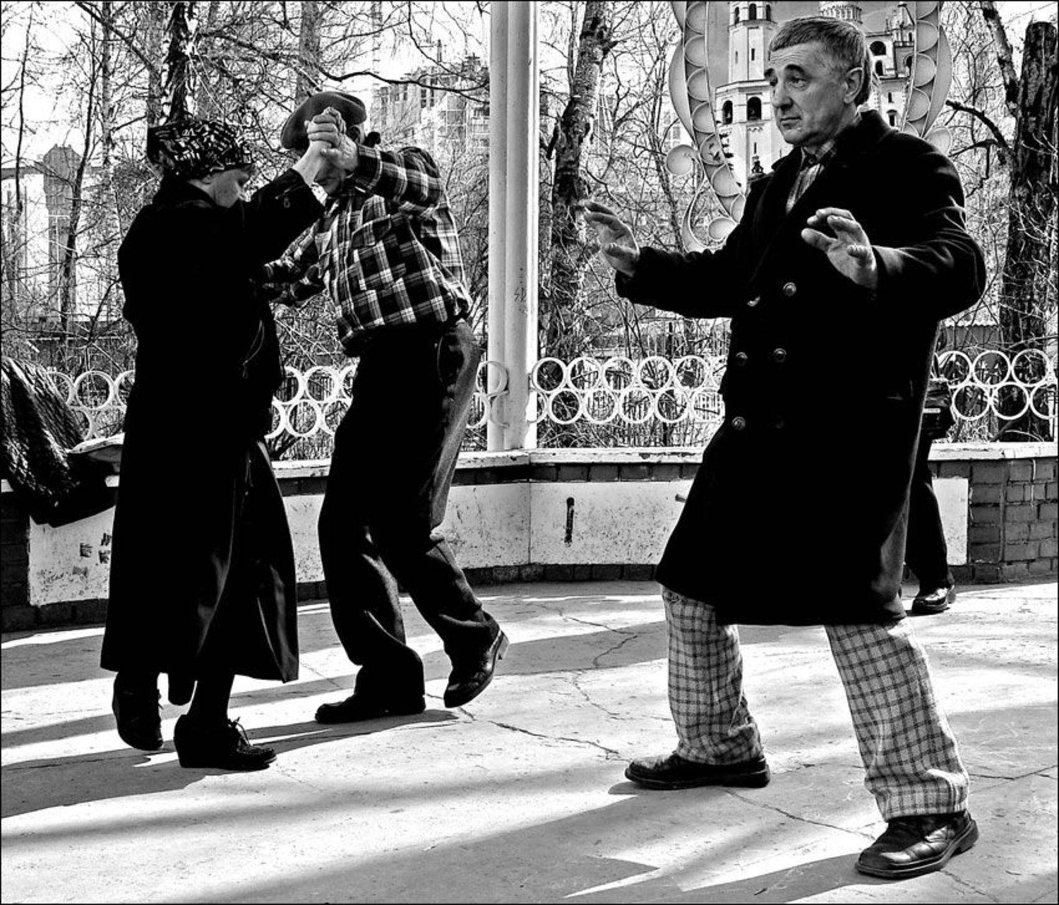 ретротанцы сокольники, Виктор Окнянский