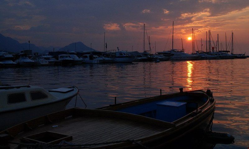 Закат фото превью