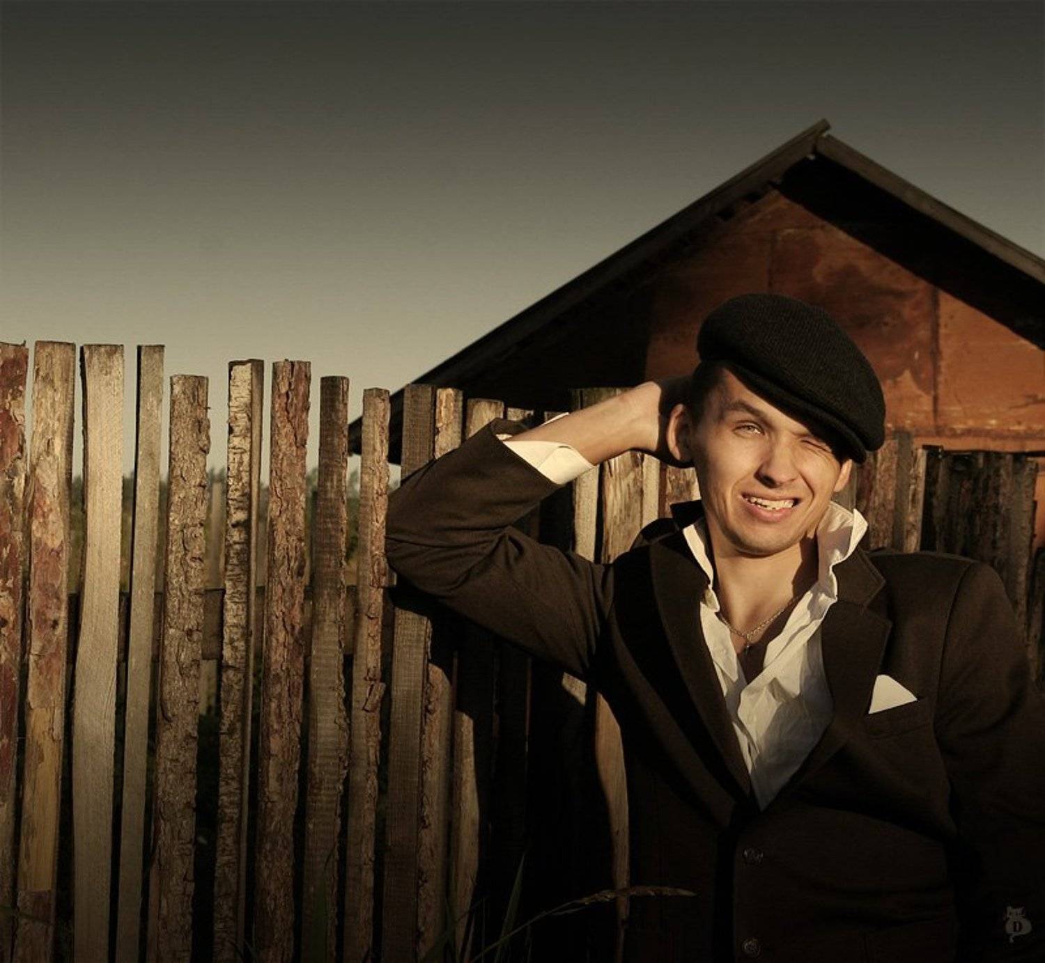 первый, парень, на деревне,, Darn Cat