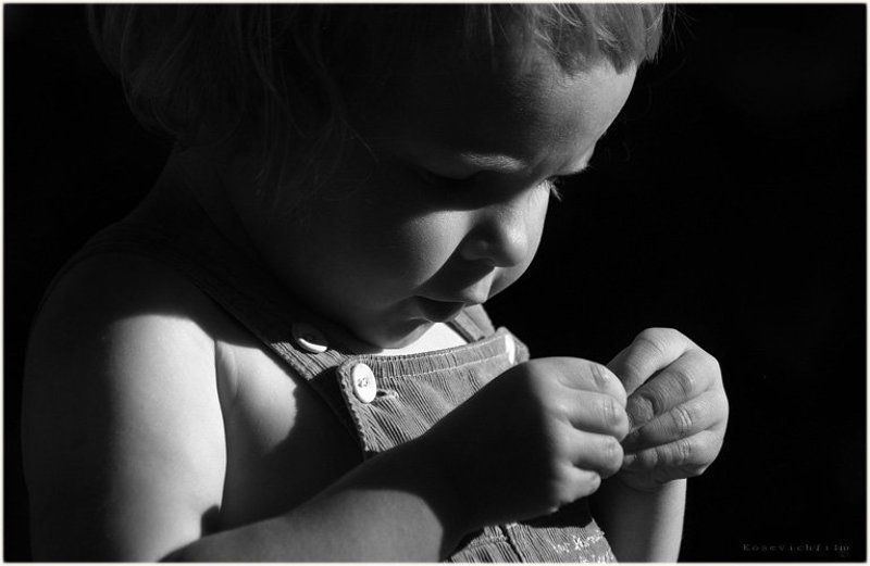 дети,портрет оторвал я мушке ножки... фото превью