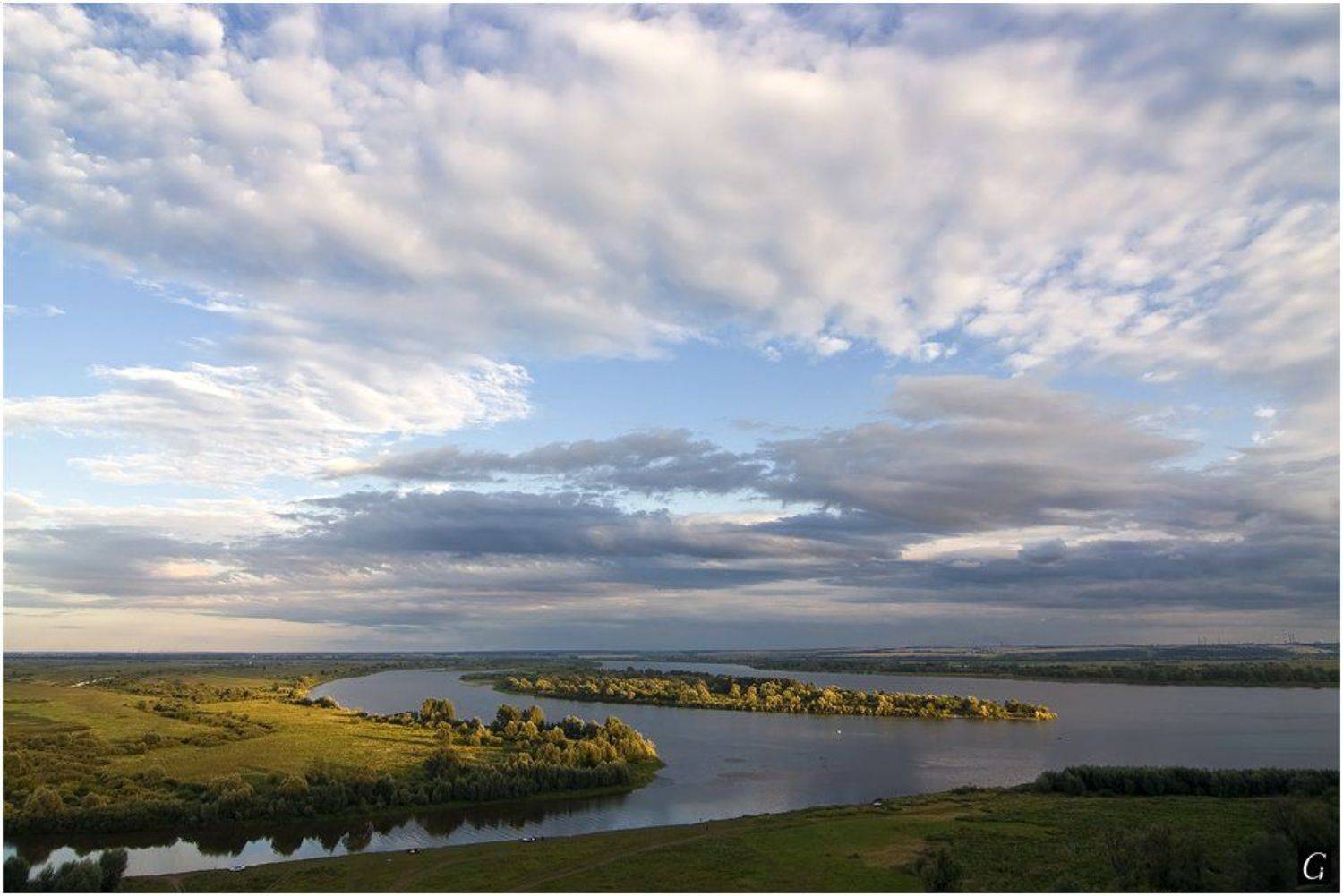 елабуга, татарстан, нижняя, кама, река, утёс, небо, облака, простор, тойма, городище,вечер, пространство, горизонт, даль, Gorshkov Igor_Feanorus