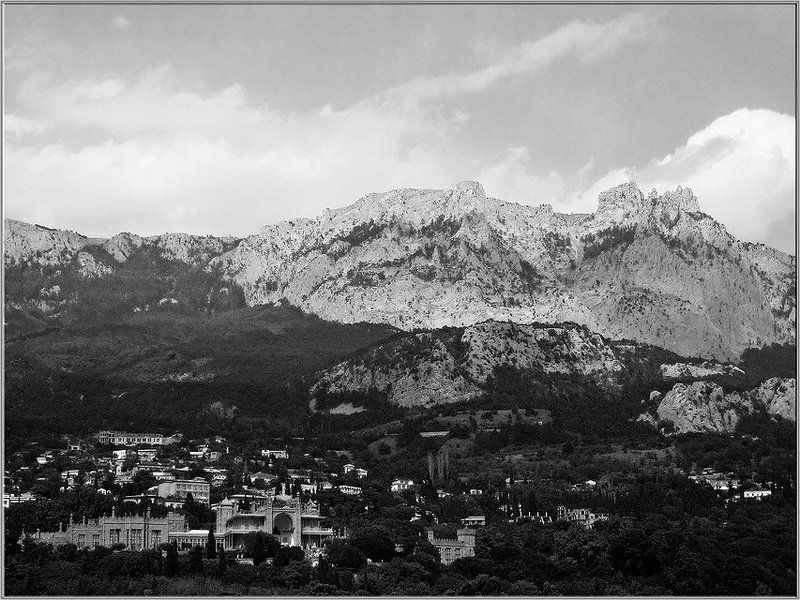 Горный пейзаж фото превью