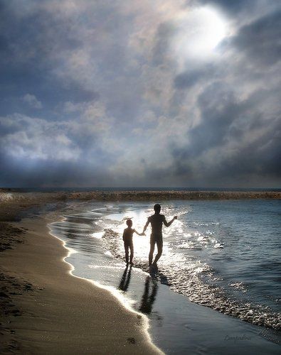 Двое и море...