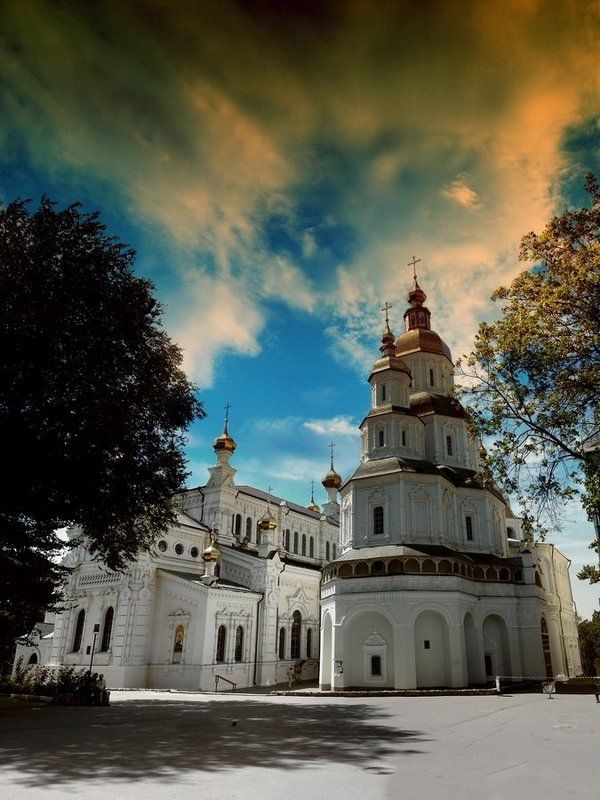 монастырь фото превью