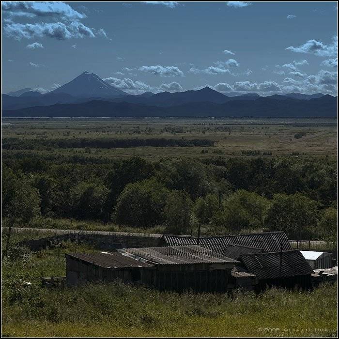 долина,горы,вулкан,камчатка, Александр Лицис