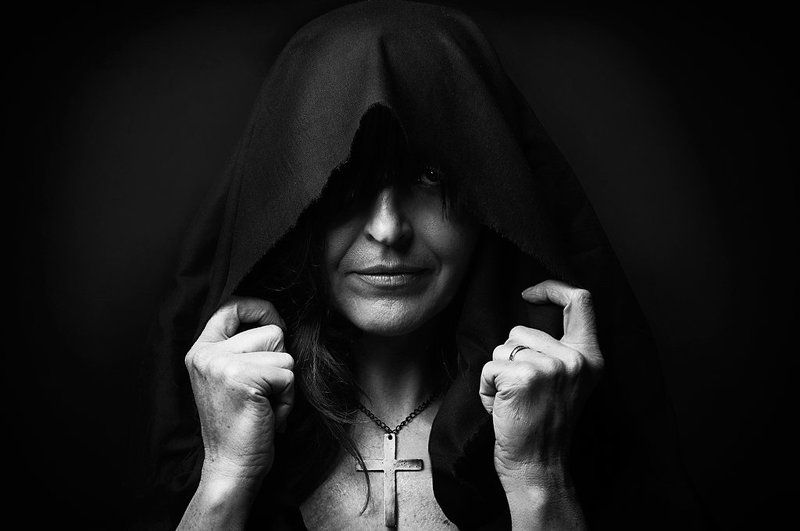 Light and darkness фото превью