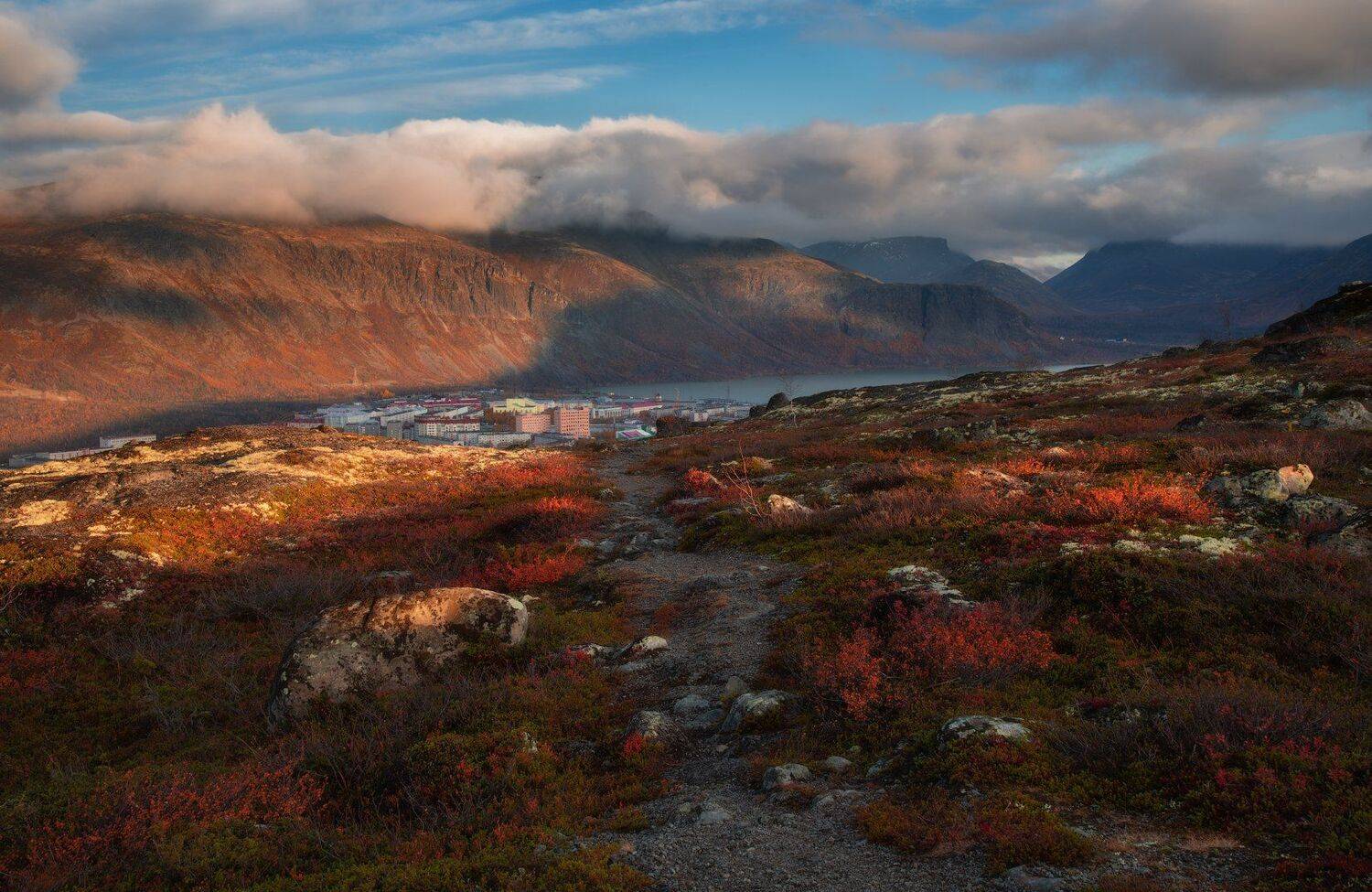 пейзаж,осень,россия,рассвет,тропинка,облачно, Виталий Истомин