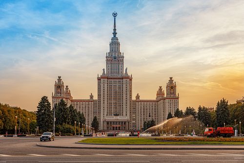 Лето на Воробьевых горах