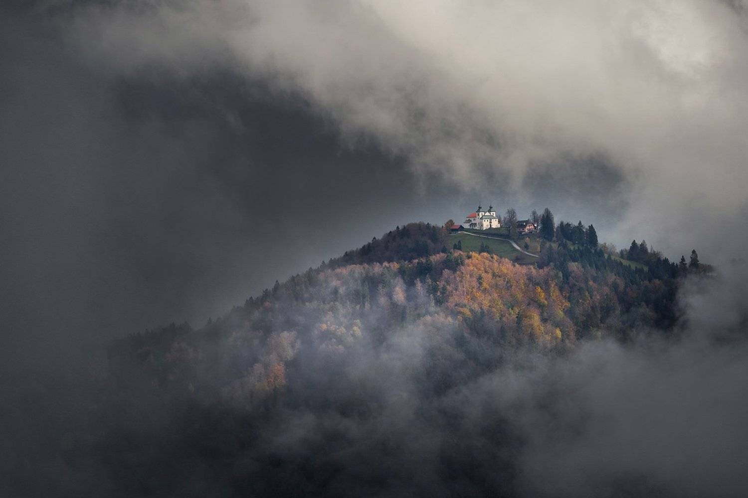 словения, slovenia, туманы словении, church, храмы словении, slovenia landscape, slovenia landscape photography, Татьяна Ефименко