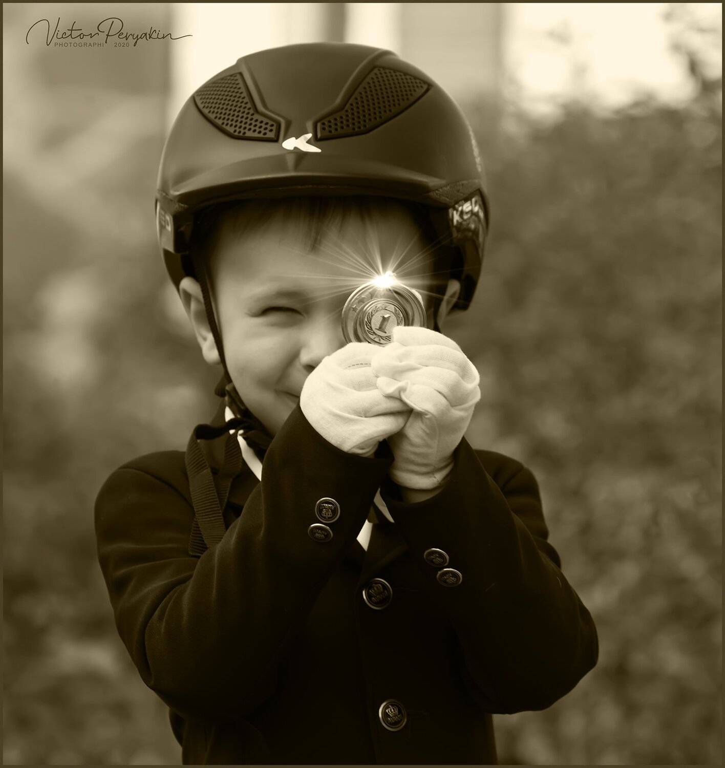 , Виктор Перякин