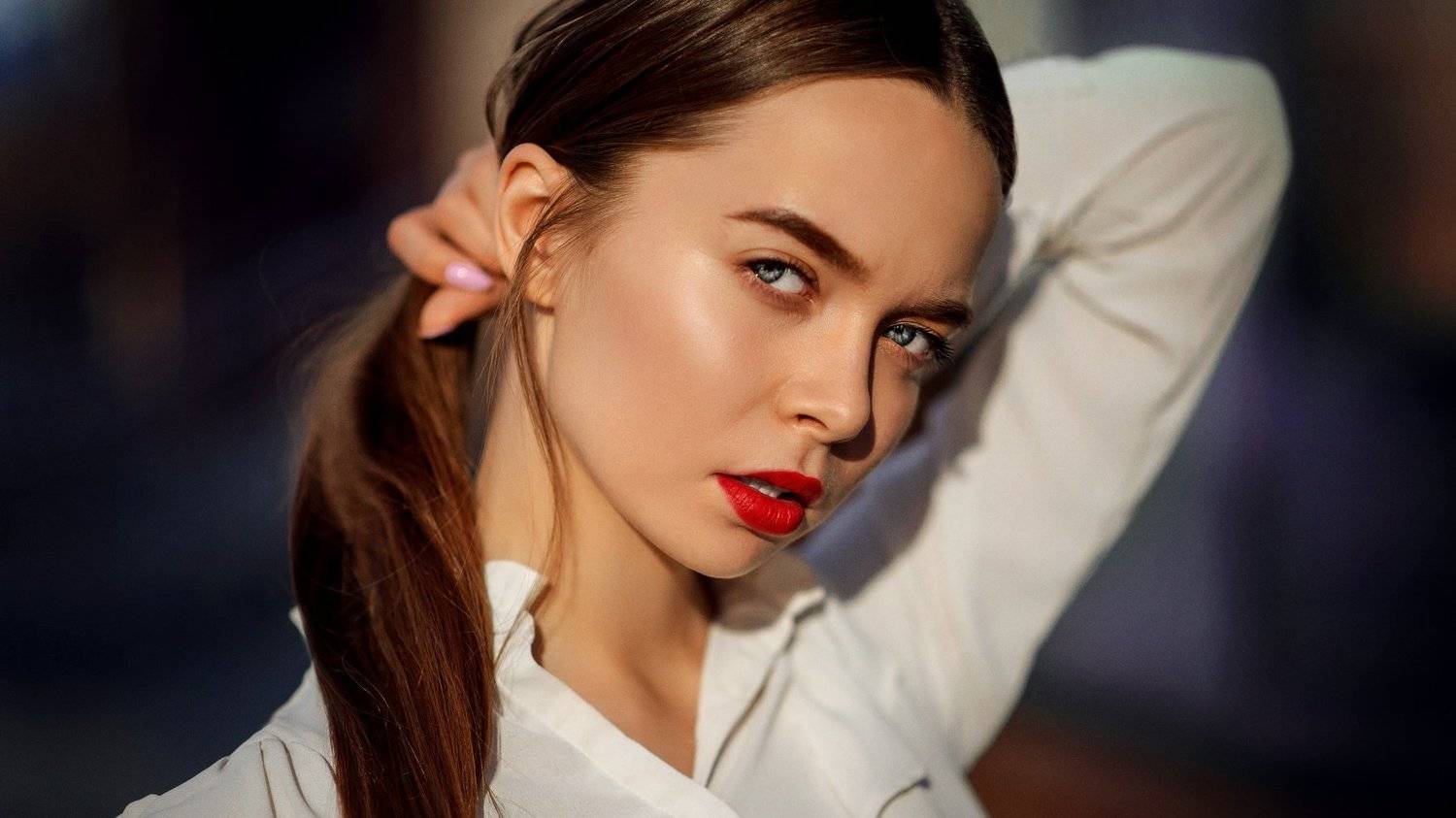 девушка, комната, черный, белый,  печаль ,красота ,грудь, красный,, Денис Лыткин