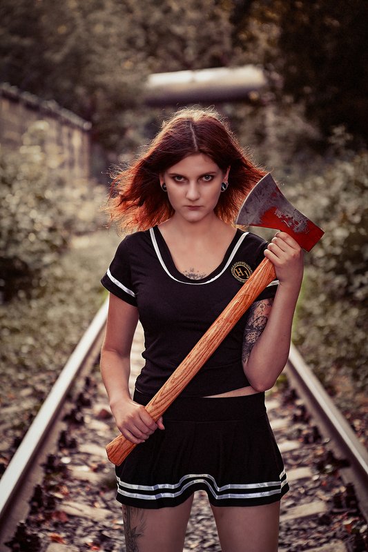 axe girl топор хорор трилер ужас Axe girl фото превью