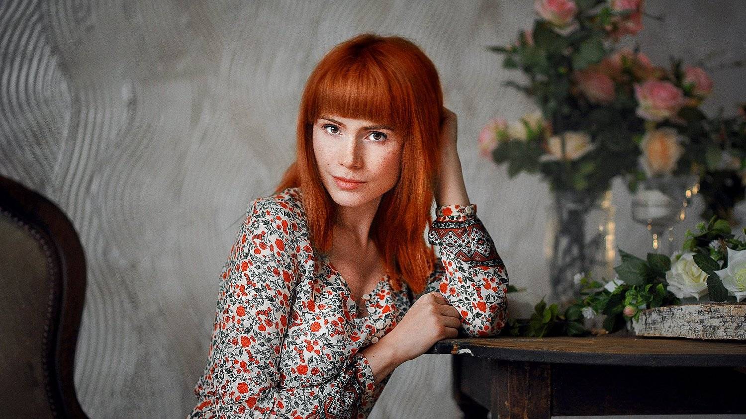 девушка, комната, черный, белый,  печаль ,красота ,грудь, красный,, Денис Лыткин