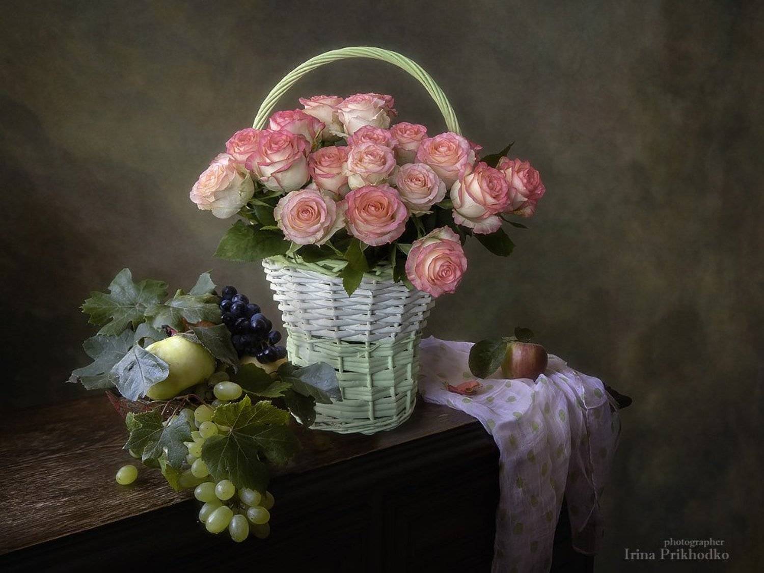 натюрморт, розы, фрукты, букет, художественное фото, Ирина Приходько