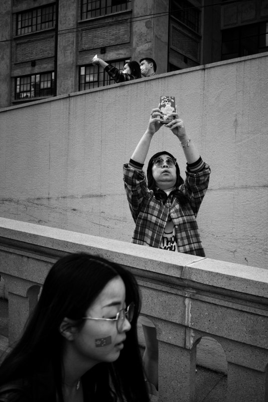 Take a picture фото превью
