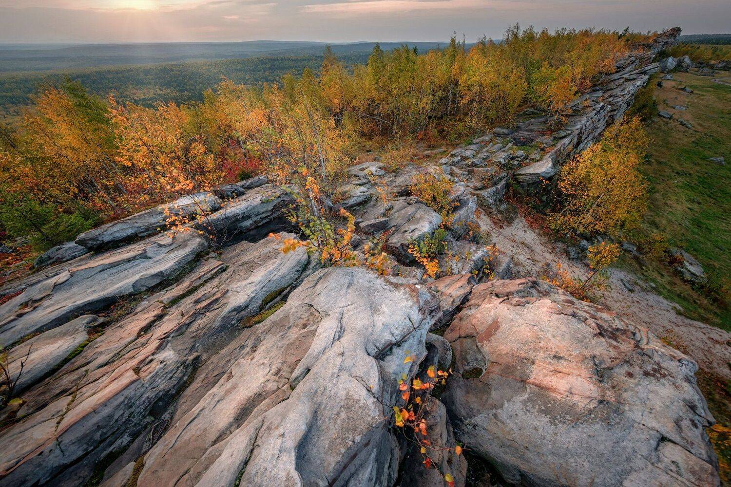 скалы, хребет, осень, сентябрь, деревья, ветер, руднянский, спой, урал, губаха, пермь, Андрей Чиж