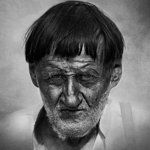 полдень