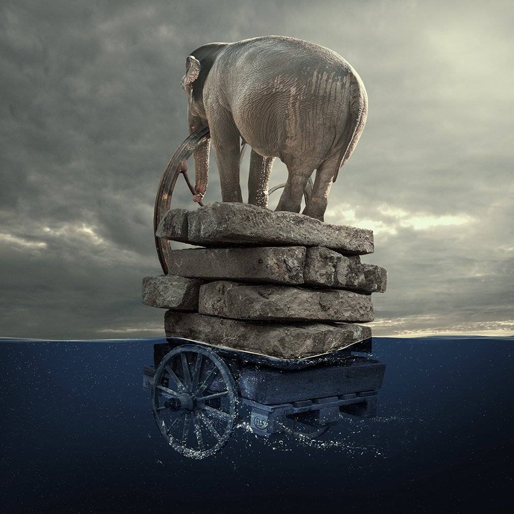 elephant, water, ocean, bubble, photoshop, manipulation, tutorials, psd, weels, stone, metal, pallet, captain, Caras Ionut
