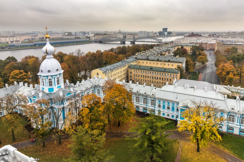 View to the Neva River фото превью