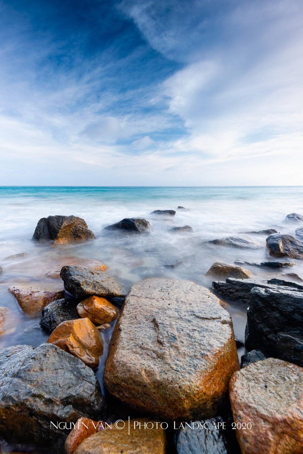 Seascape, Van Nguyen