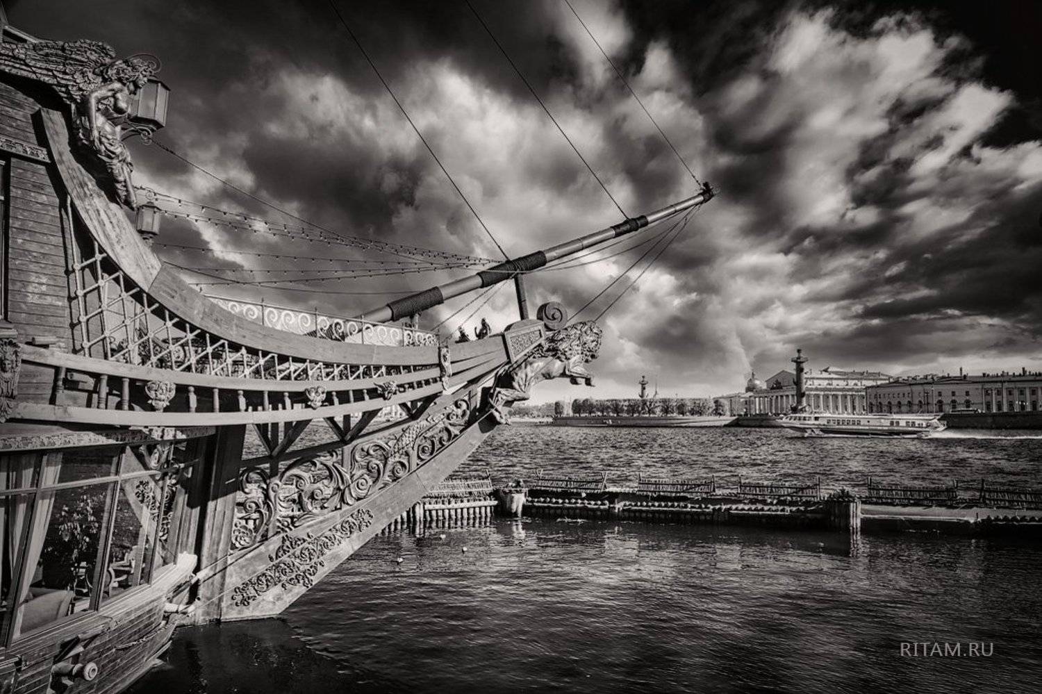 петербург, санкт-петербург, питер, чб, пейзаж, культура, нева, черно-белое, ритам, мельгунов, saint-petersburg, petersburg, russia, leningrad, neva, river, cityscape, landscape, dramatic, black and white, culture, landmark, photography, ritam, melgunov, Ритам Мельгунов