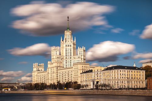 Облачно