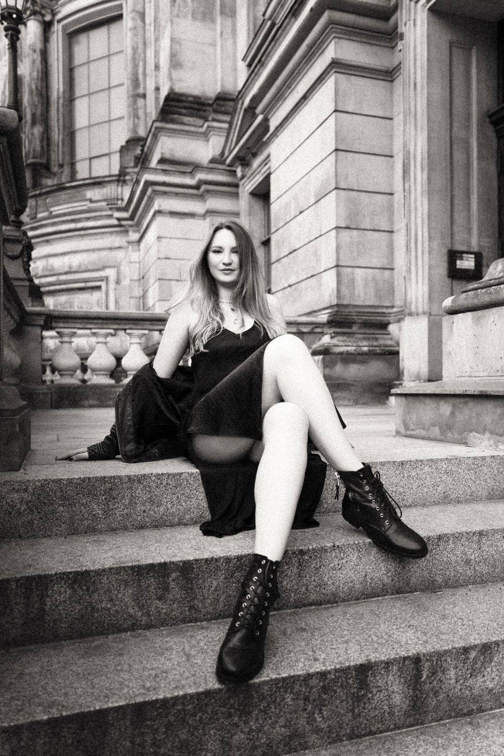 portrait, model, модель, girl, портрет, berlin, берлин, city, dress, sexy, black and white, Ana Ray