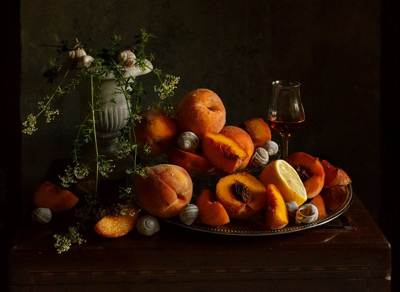 С крымскими персиками фото превью