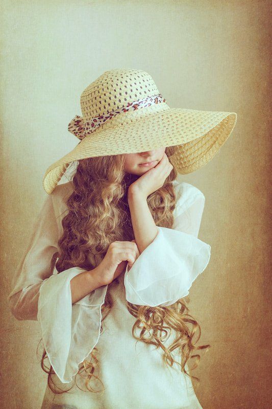 people, portrait, child, children, girl Шляпка фото превью