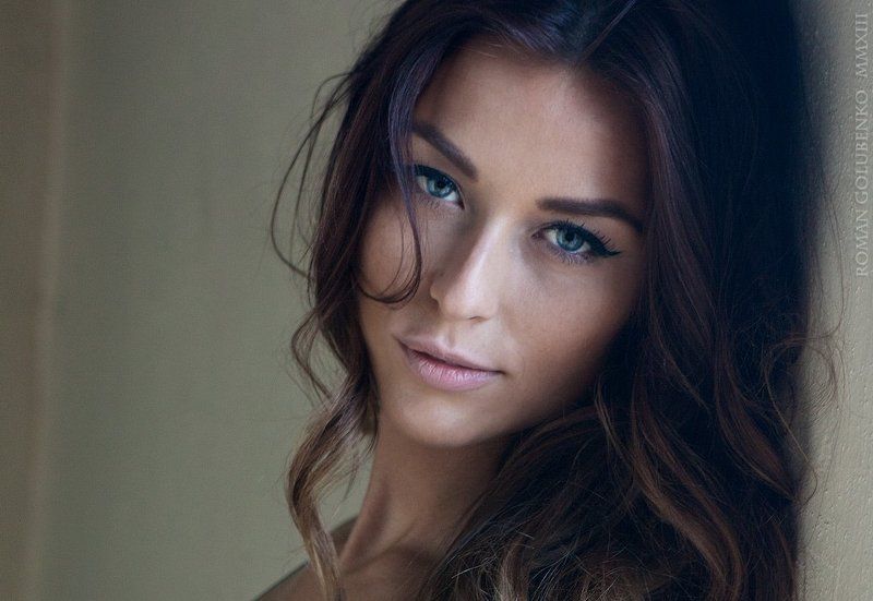 Взгляд цвета льда  / Eyes  of blue ice фото превью