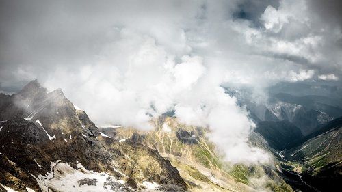 Cloud making machine