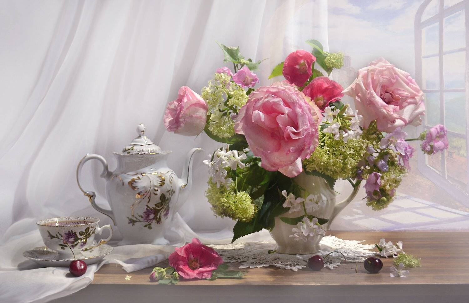 still life, натюрморт, цветы, фото натюрморт,осень, сентябрь, розы, гортензия, мальва, фарфор, чашка, чай, вишня, Колова Валентина