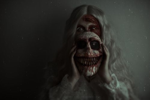 Б а г р о в ы е   м а с к и  