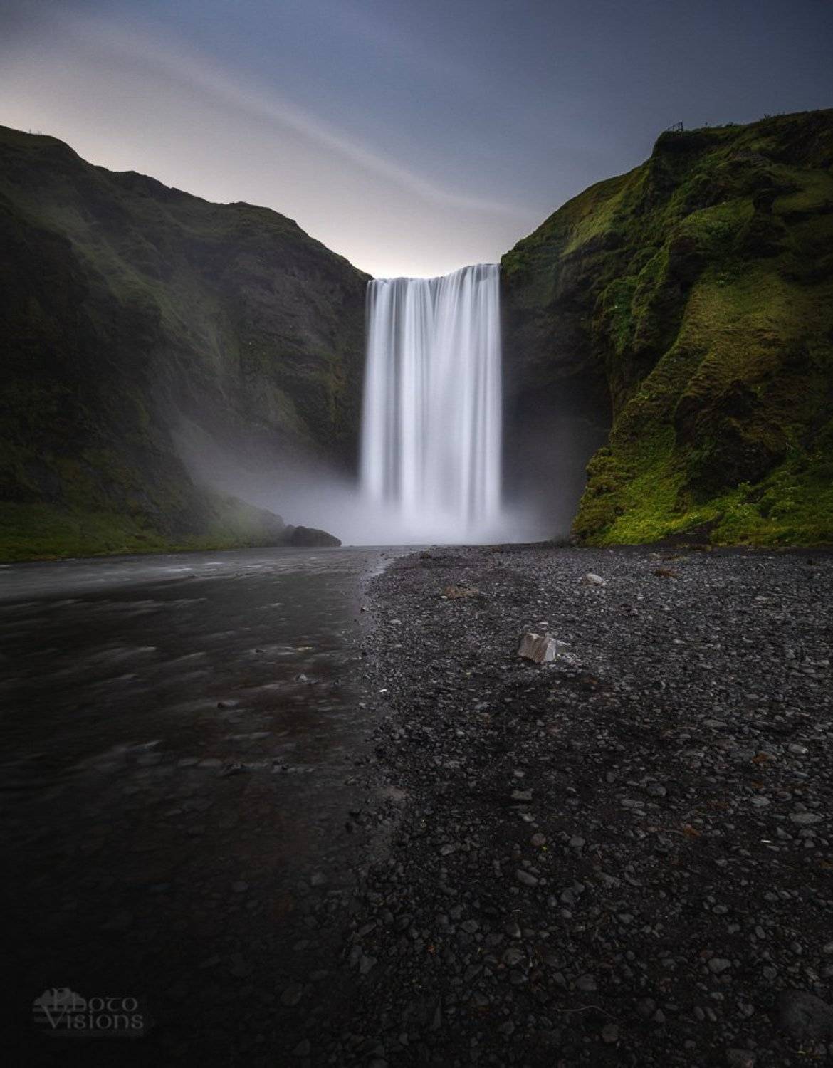photofeed,photography,iceland,nature,waterfall,long exposure,skogafoss,, Adrian Szatewicz