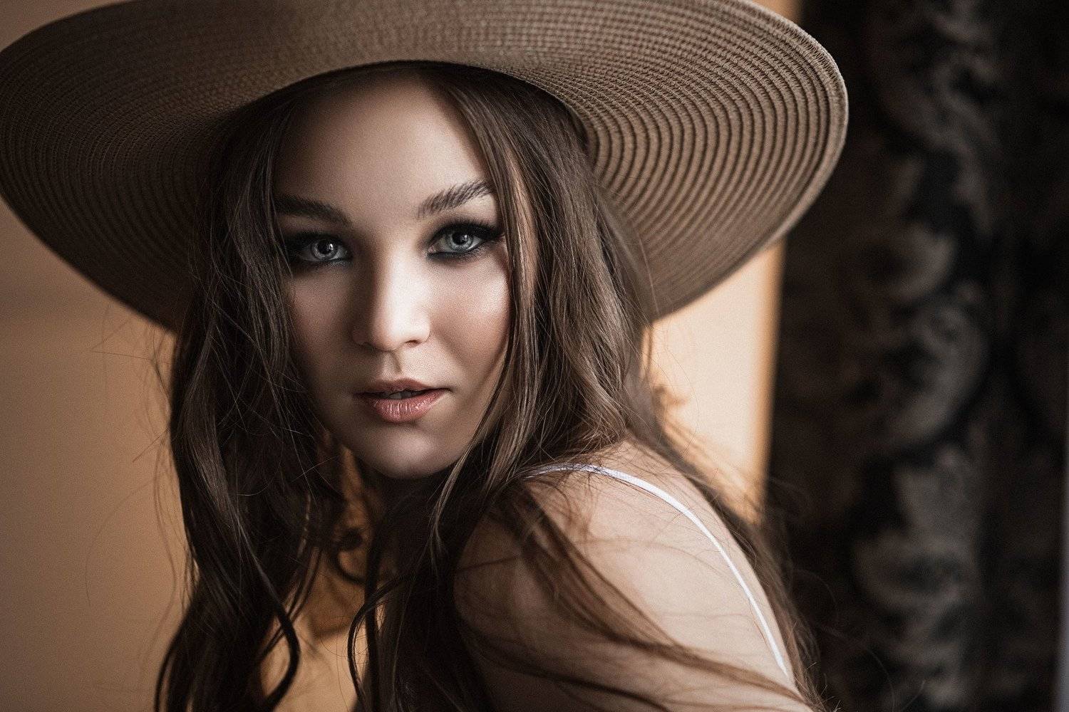 девушка, модель, портрет, фотосессия, студия, макияж, гламур, girl, beauty, perfect, pretty, model, modeling, young, portrait, make-up, творческий портрет, женский портрет, woman, young woman, glamour, Владимир Васильев