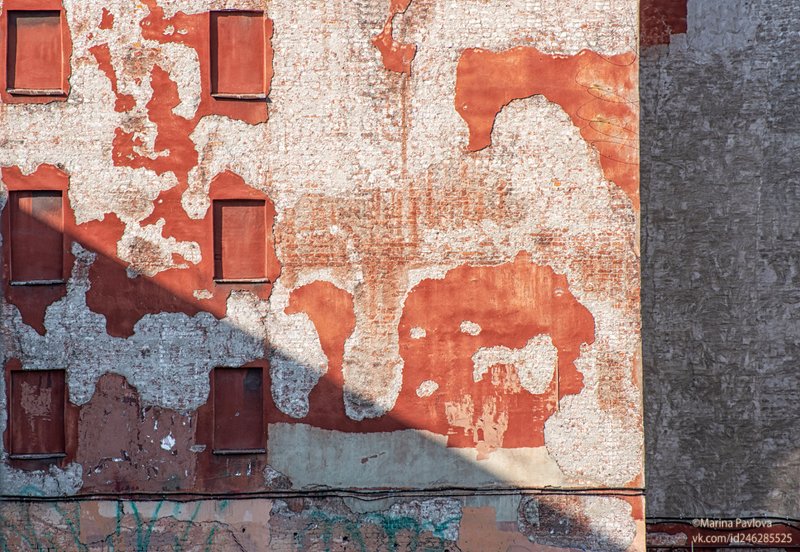 город, петербург, старые дома, абстракция, стрит арт, стрит фото, парейдолия, непарадный петербург, мистический петербург Непарадный Петербург фото превью