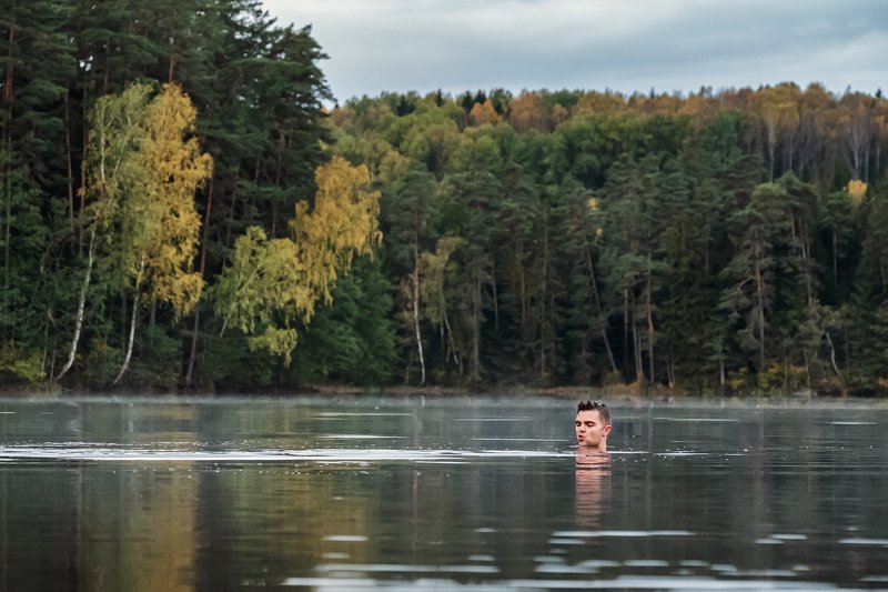 Молиться фото превью
