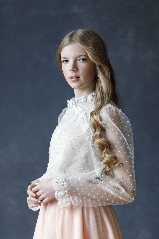 девочка дети портрет девушка  фото превью