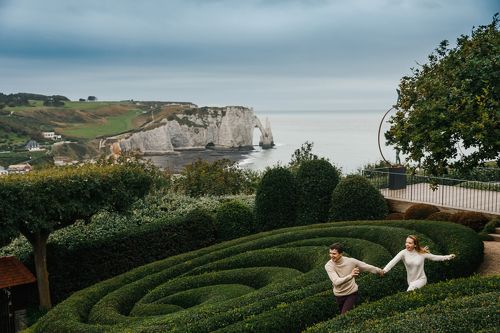 Lovestory in Normandy, France - Jardin d'Etretat