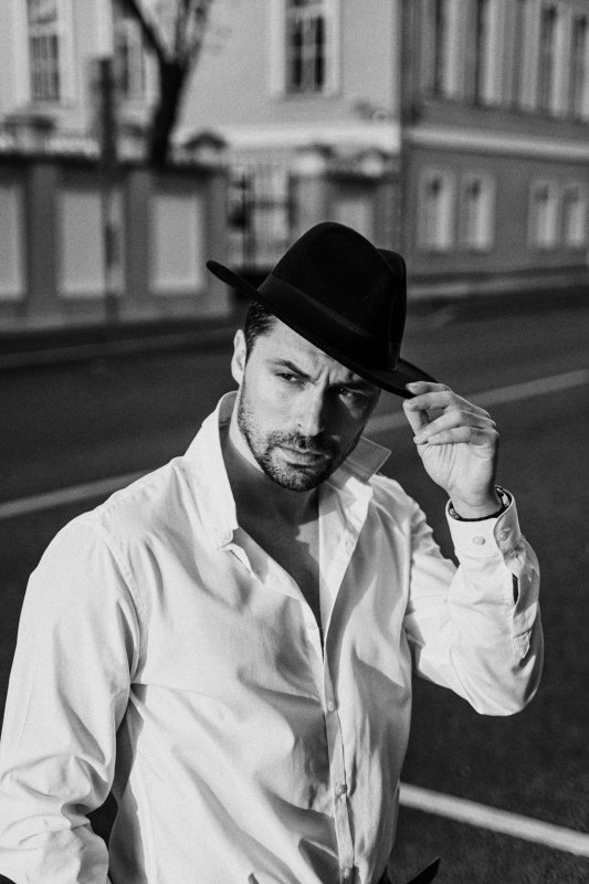 portrait, bw, bwphotography Early morning, Taganka, Moscow and Eugeny фото превью