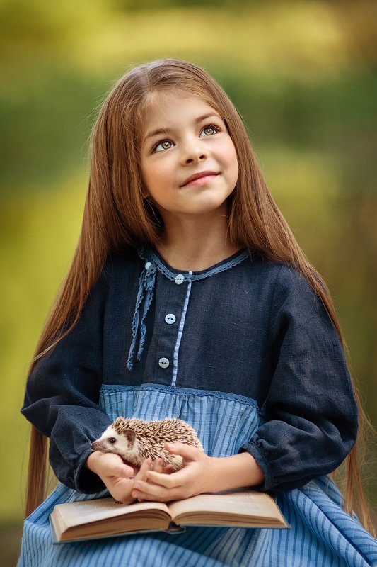 kid, children, childhood, pet, pets, friends, friend, friendship, animal, girl, charming, pretty, дети, девочка, детская фотосессия, детская фотография, children photography, летняя фотосессия, фотосессия с животными, дети модели, дети модели москва Ксения фото превью