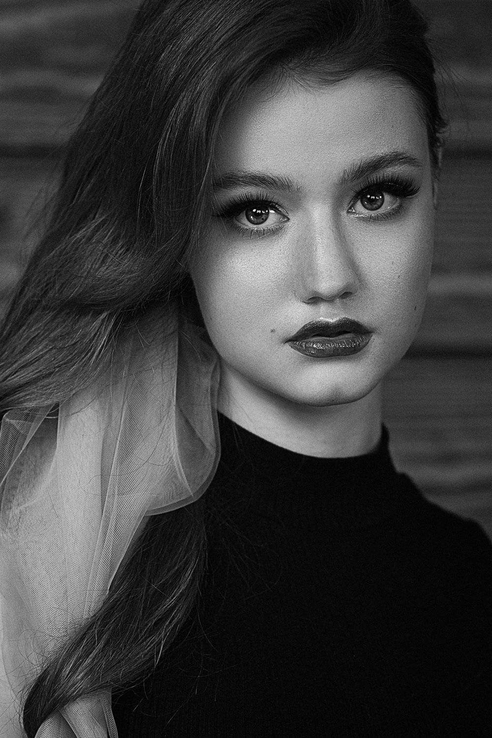 девушка, модель, портрет, фотосессия, студия, макияж, гламур,girl, beauty, perfect, model, modeling, young, portrait, make-up, glamour, studio, studio shot, чб, чёрно-белое фото, bw, black and white, творческий портрет, женский портрет, Владимир Васильев