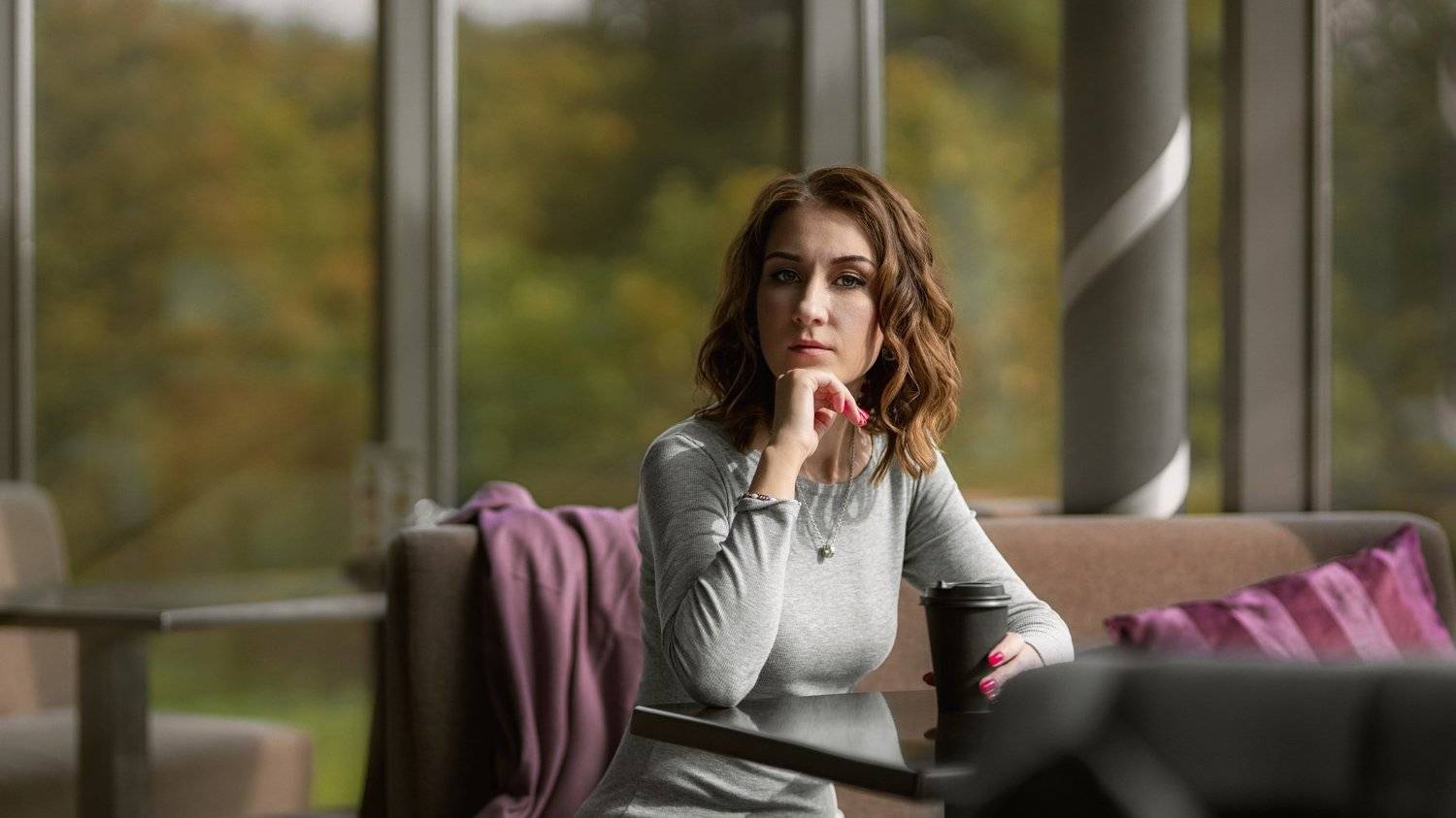 портрет девушка  ресторан красота нежность взгляд осень парк взгляд, Юрий Захаров