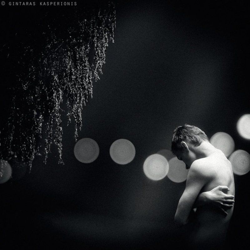 artistic, foto, photo, artphoto, photography, man, boy, naked, nude, male, art, arts, photography, modern, fine, original, idea,square, 1x1, gintaras, kasperionis, night, light, bokeh, color, colors, dark, mono, emotion, feeling, tree, car Lost фото превью