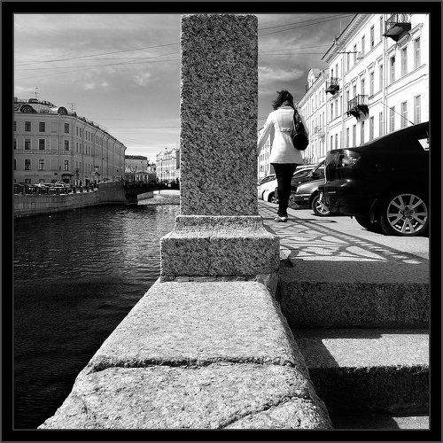 Учебное пособие по созданию черно-белых городских пейзажей. Планы. Этюд с Мойки.