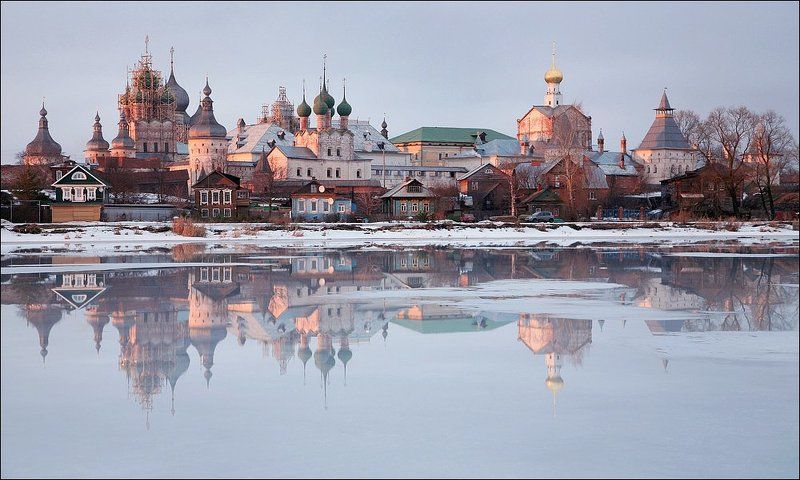 март, озеро неро, ростов великий, отражение, вечер, У озера. фото превью